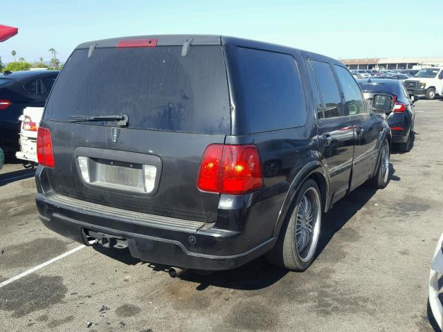 5LMFU27R34LJ43505 - 2004 LINCOLN NAVIGATOR 黑色 照片 4