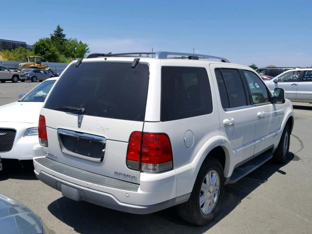 5LMEU88H24ZJ21268 - 2004 LINCOLN AVIATOR WHITE photo 4