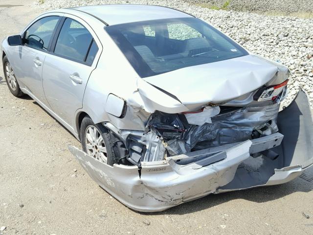 4A32B2FF6CE015942 - 2012 MITSUBISHI GALANT FE SILVER photo 3