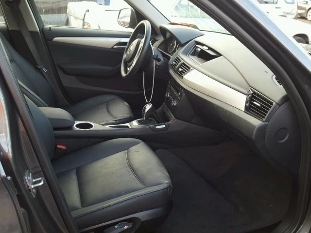 WBAVL1C57FVY26461 - 2015 BMW X1 XDRIVE2 灰色 照片 5