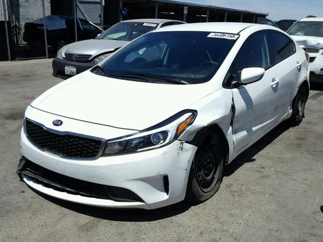 3KPFK4A78HE102754 - 2017 KIA FORTE LX WHITE photo 2