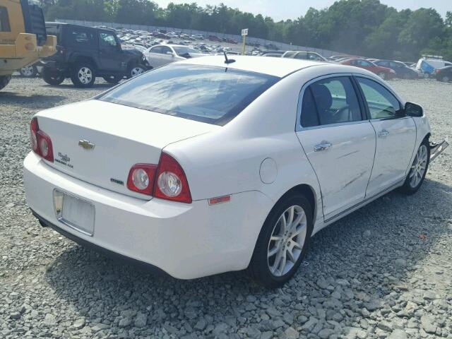 1G1ZE5E05AF324907 - 2010 CHEVROLET MALIBU LTZ 白色 照片 4