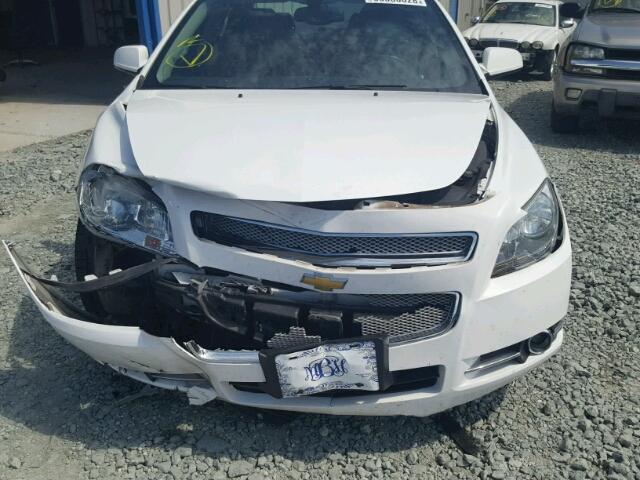 1G1ZE5E05AF324907 - 2010 CHEVROLET MALIBU LTZ 白色 照片 9