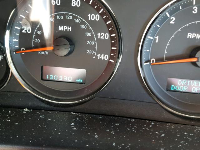 1J8HG48N16C199419 - 2006 JEEP COMMANDER WHITE photo 8