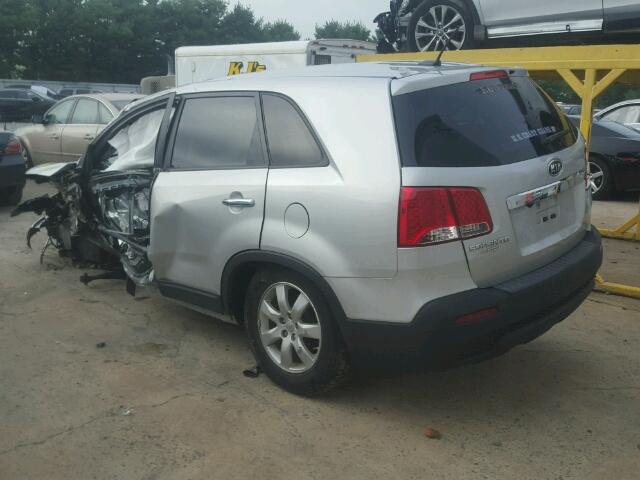 5XYKT3A15DG415730 - 2013 KIA SORENTO LX SILVER photo 3