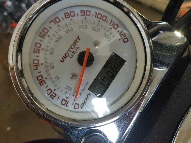 5VPAB16D753007341 - 2005 VICTORY MOTORCYCLES VEGAS 8-BA BLACK photo 8