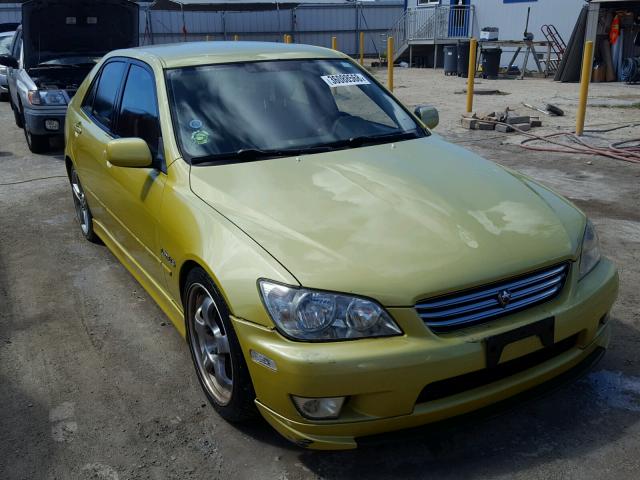 JTHBD182010026994 - 2001 LEXUS IS 300 GOLD photo 1