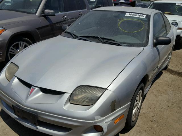 1G2JB1242Y7216900 - 2000 PONTIAC SUNFIRE SE SILVER photo 2