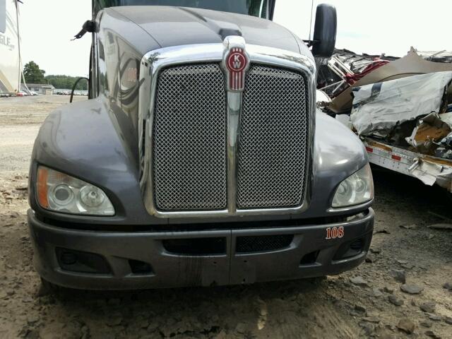 1XKADP8X7DJ357473 - 2013 KENWORTH CONSTRUCTI GRAY photo 7