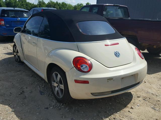 3VWRF31Y36M328883 - 2006 VOLKSWAGEN NEW BEETLE CREAM photo 3