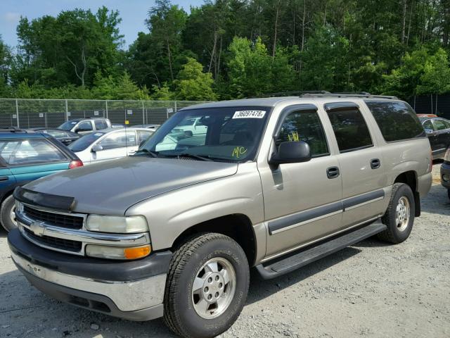 3GNEC16Z63G116013 - 2003 CHEVROLET SUBURBAN C TAN photo 2