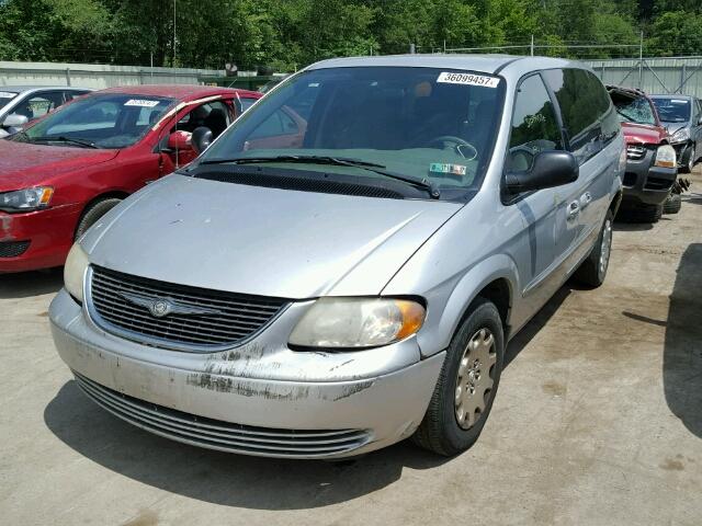 2C4GP24353R250807 - 2003 CHRYSLER TOWN & COU SILVER photo 2