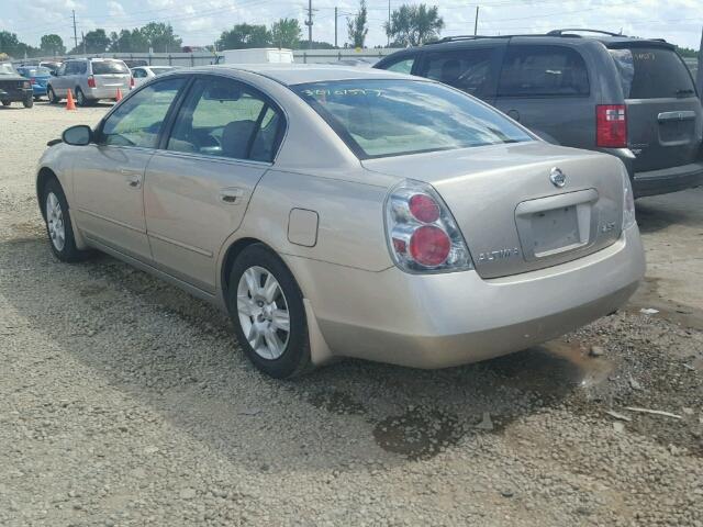 1N4AL11D95C106588 - 2005 NISSAN ALTIMA GOLD photo 3