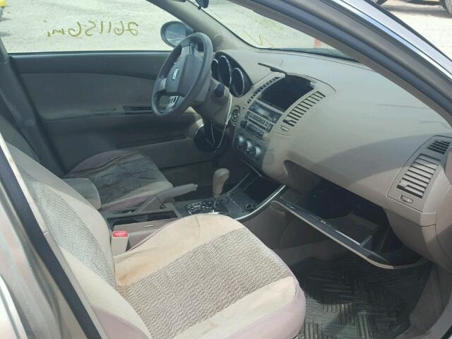 1N4AL11D95C106588 - 2005 NISSAN ALTIMA GOLD photo 5