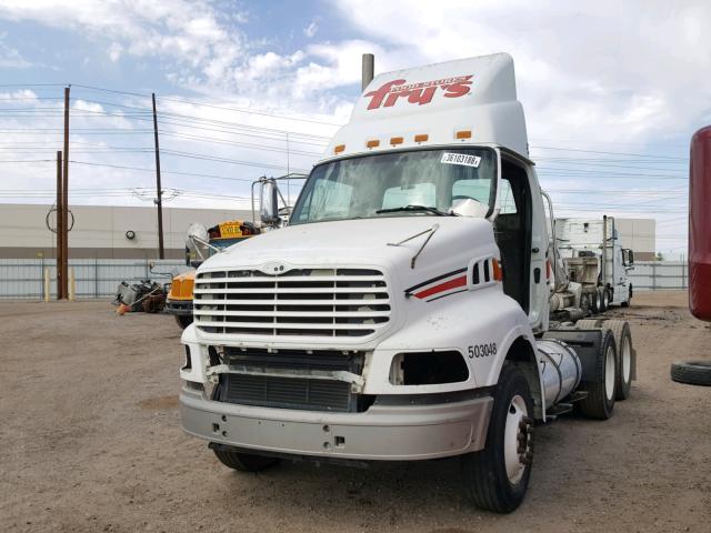 2FWJA3CG63AK38813 - 2003 STERLING TRUCK AT 9500 WHITE photo 2