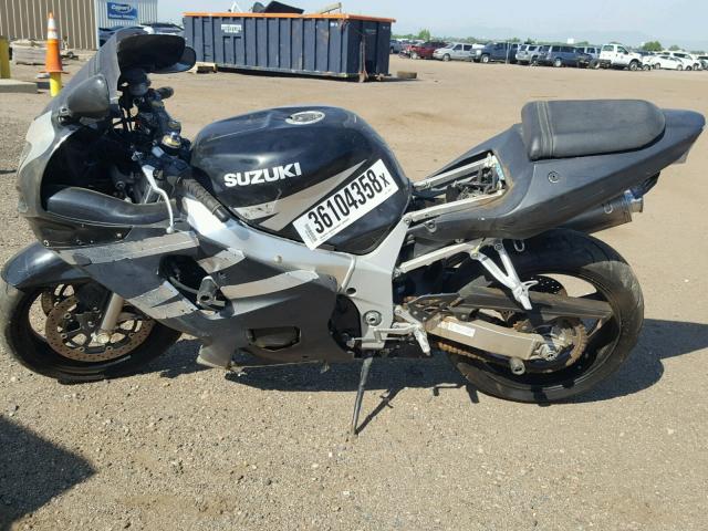 JS1GN7BA532104405 - 2003 SUZUKI GSX-R600 BLACK photo 6