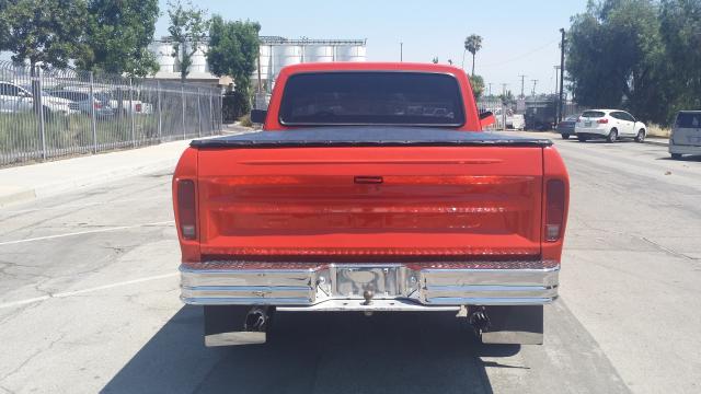 000000F11YRC53299 - 1976 FORD F100 ORANGE photo 5