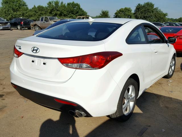 KMHDH6AE8DU008459 - 2013 HYUNDAI ELANTRA CO WHITE photo 4