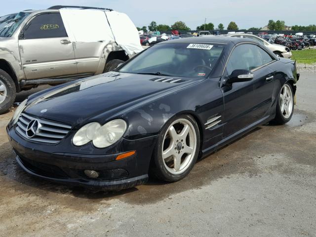 WDBSK75F73F059183 - 2003 MERCEDES-BENZ SL 500R BLACK photo 2