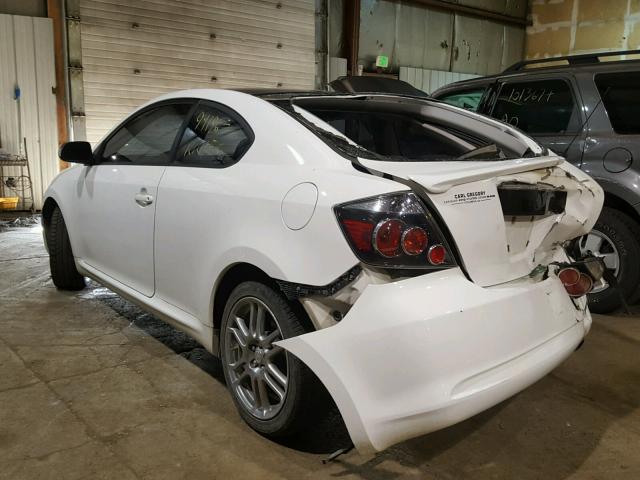 JTKDE167690279974 - 2009 TOYOTA SCION WHITE photo 3