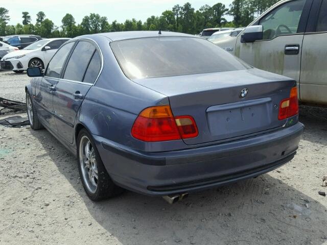 WBAAM5335XFR00330 - 1999 BMW 328I AUTOM BLUE photo 3