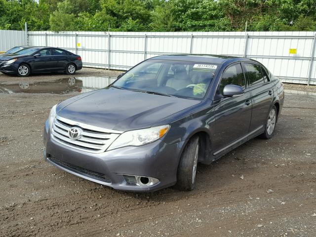 4T1BK3DB2BU388694 - 2011 TOYOTA AVALON BAS GRAY photo 2