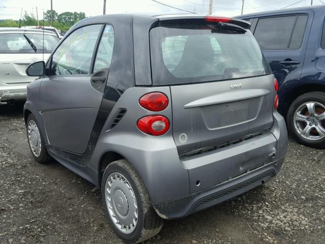 WMEEJ3BA8DK665055 - 2013 SMART FORTWO PUR GRAY photo 3