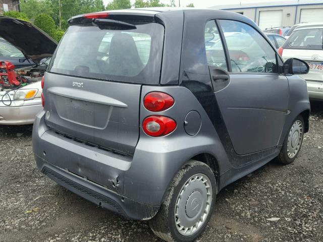 WMEEJ3BA8DK665055 - 2013 SMART FORTWO PUR GRAY photo 4