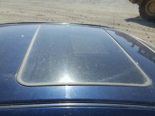 1G2WR52161F117975 - 2001 PONTIAC GRAND PRIX BLUE photo 9