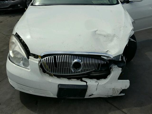 1G4HP57277U102400 - 2007 BUICK LUCERNE CX WHITE photo 7