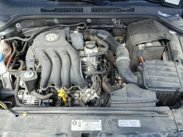 3VW2K7AJXFM423772 - 2015 VOLKSWAGEN JETTA BASE 灰色 照片 7