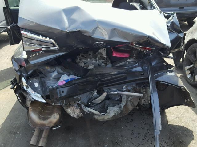 3VW2K7AJXFM423772 - 2015 VOLKSWAGEN JETTA BASE 灰色 照片 9