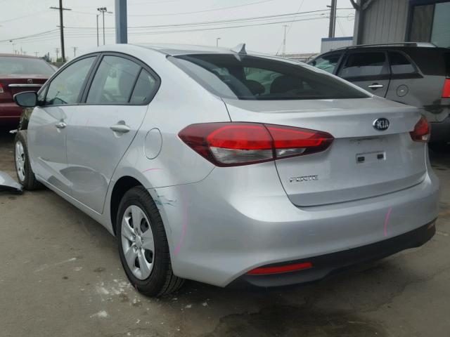 3KPFK4A71HE105575 - 2017 KIA FORTE LX SILVER photo 3