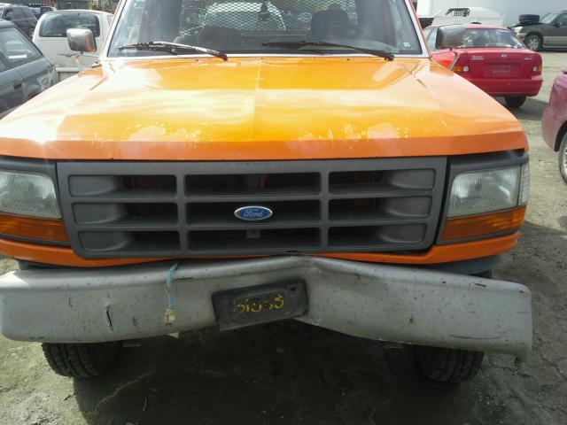 1FTHX26H5RKB02516 - 1994 FORD F250 ORANGE photo 9