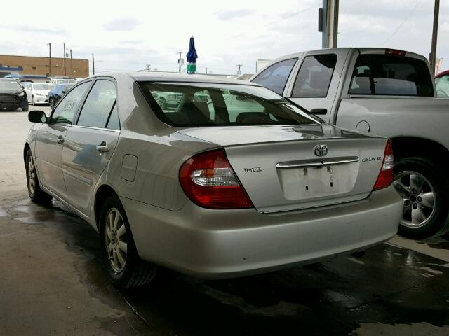 4T1BE32K93U746241 - 2003 TOYOTA CAMRY LE/X SILVER photo 3