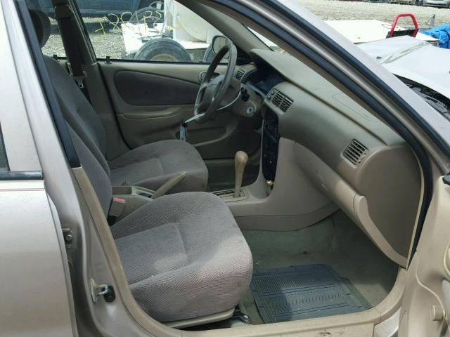 1Y1SK5281YZ427628 - 2000 CHEVROLET GEO PRIZM 金色 照片 5