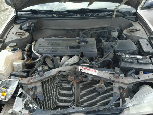 1Y1SK5281YZ427628 - 2000 CHEVROLET GEO PRIZM 金色 照片 7