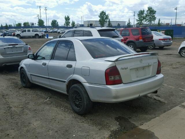 JM1BJ2228Y0236343 - 2000 MAZDA PROTEGE DX SILVER photo 3