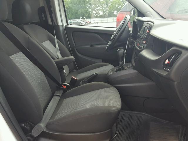 ZFBERFAT3G6B67585 - 2016 RAM PROMASTER 白色 照片 5