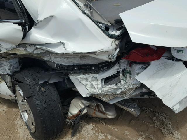 1G11C5SA3GF150196 - 2016 CHEVROLET MALIBU LIM 白色 照片 9