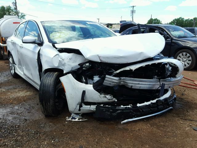 1C3CCCABXFN612213 - 2015 CHRYSLER 200 LIMITE WHITE photo 1