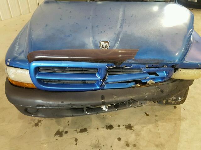 1B7GL2AZ0YS789975 - 2000 DODGE DAKOTA QUA BLUE photo 7