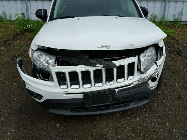 1C4NJCAB0CD507224 - 2012 JEEP COMPASS BA WHITE photo 9