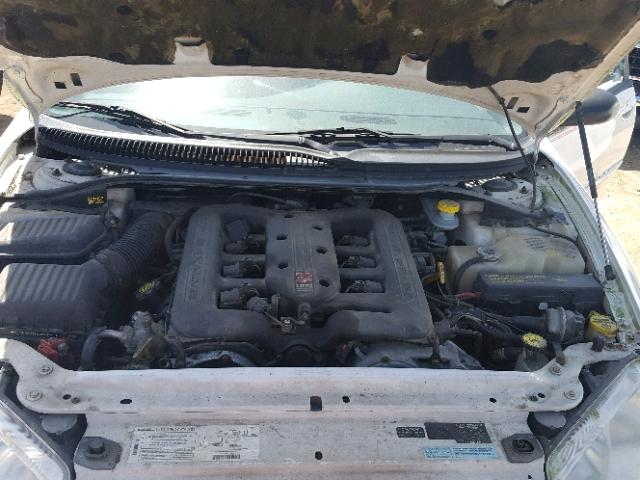 2B3HD56J8WH108294 - 1998 DODGE INTREPID E WHITE photo 7