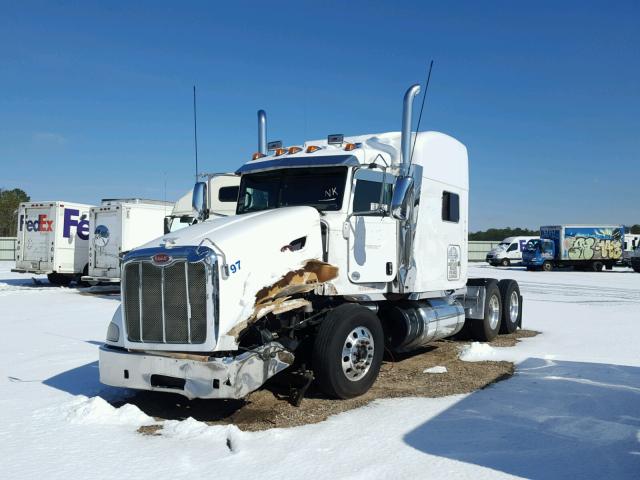 1XPHD49X1CD155330 - 2012 PETERBILT 386 WHITE photo 2