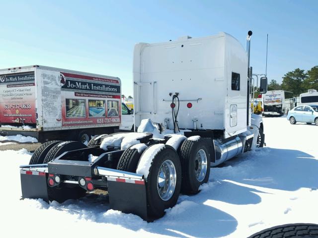 1XPHD49X1CD155330 - 2012 PETERBILT 386 WHITE photo 4