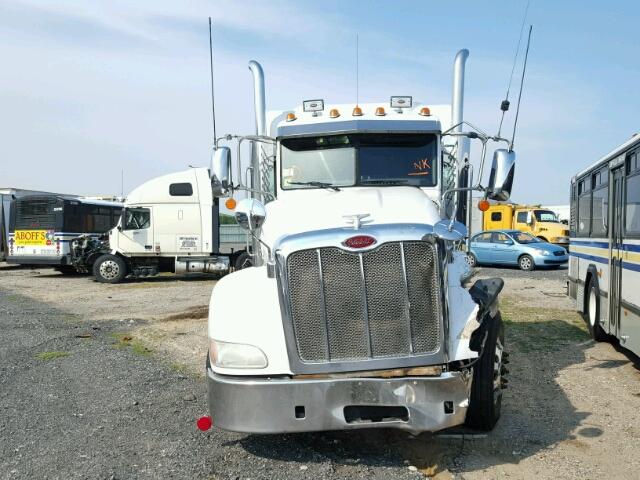 1XPHD49X1CD155330 - 2012 PETERBILT 386 WHITE photo 9