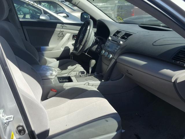 4T1BK46K57U034985 - 2007 TOYOTA CAMRY NEW SILVER photo 5