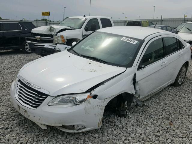 1C3CCBBB3CN284136 - 2012 CHRYSLER 200 TOURIN WHITE photo 2