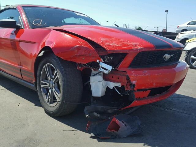 1ZVBP8EM8C5283122 - 2012 FORD MUSTANG RED photo 9